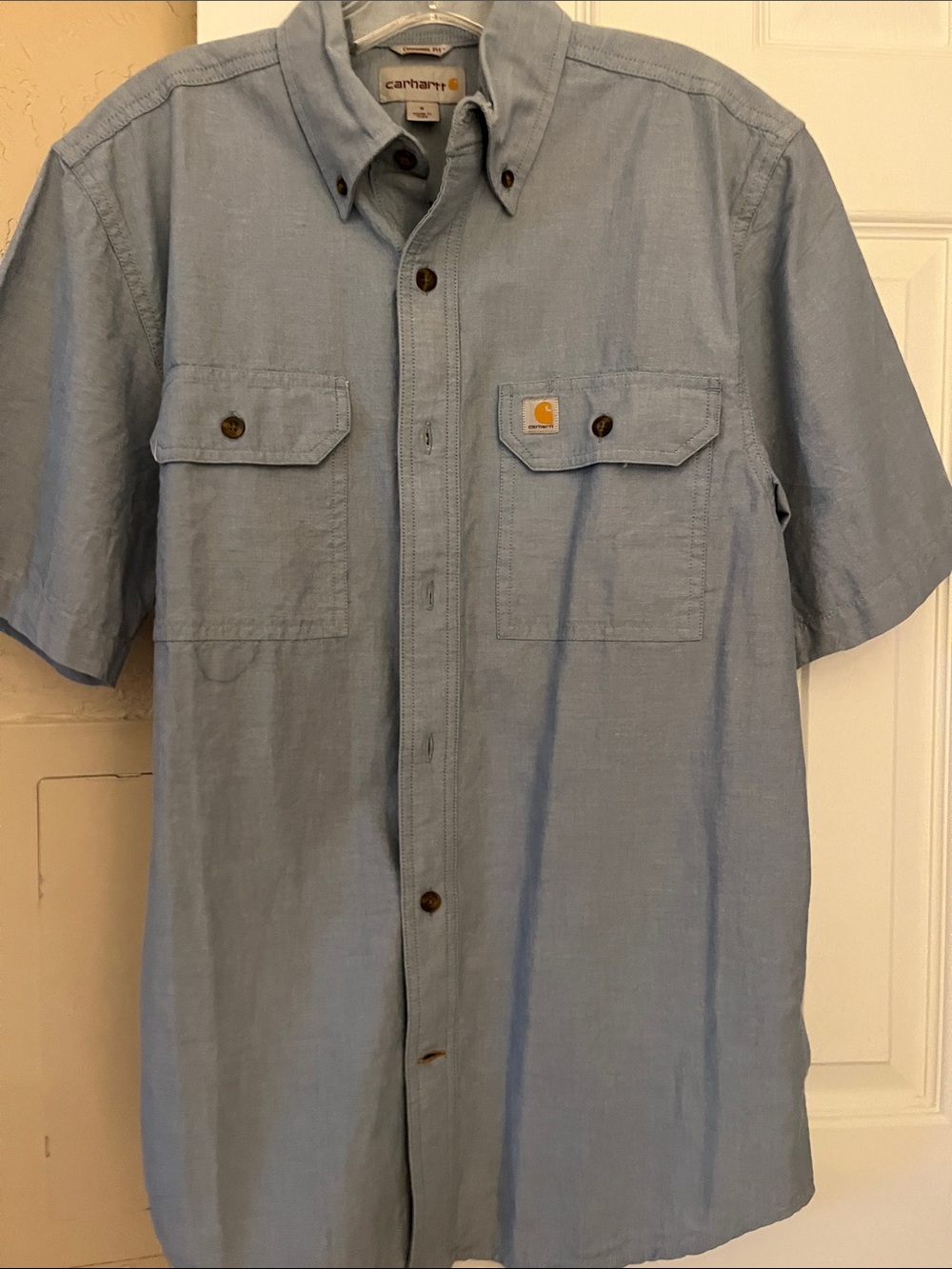 CARHARTT  Men’s Light Blue Short Sleeve Button-Down Work Shirt
Size S